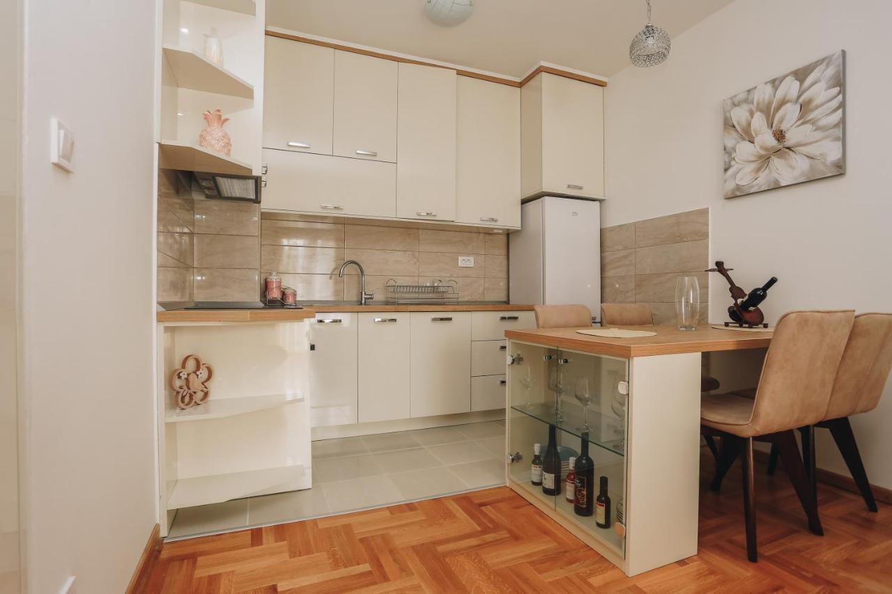 Apartments Viva Oliva Budva Zewnętrze zdjęcie